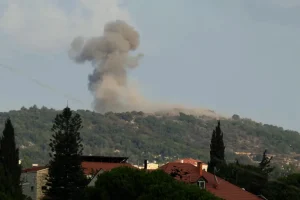 Israeli Strike Kills Seven in South Lebanon as Tensions Escalate