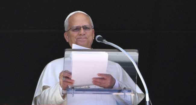 Pope Restores Vatican Salaries Cut During COVID-19 Pandemic