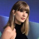Taylor Swift Breaks MTV VMAs Record With 31st Moonman Award