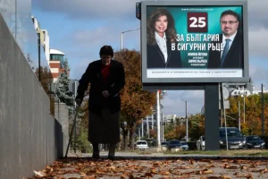 Bulgarians Vote for President Amid Russia-Ukraine War and Black Sea Drone Strikes